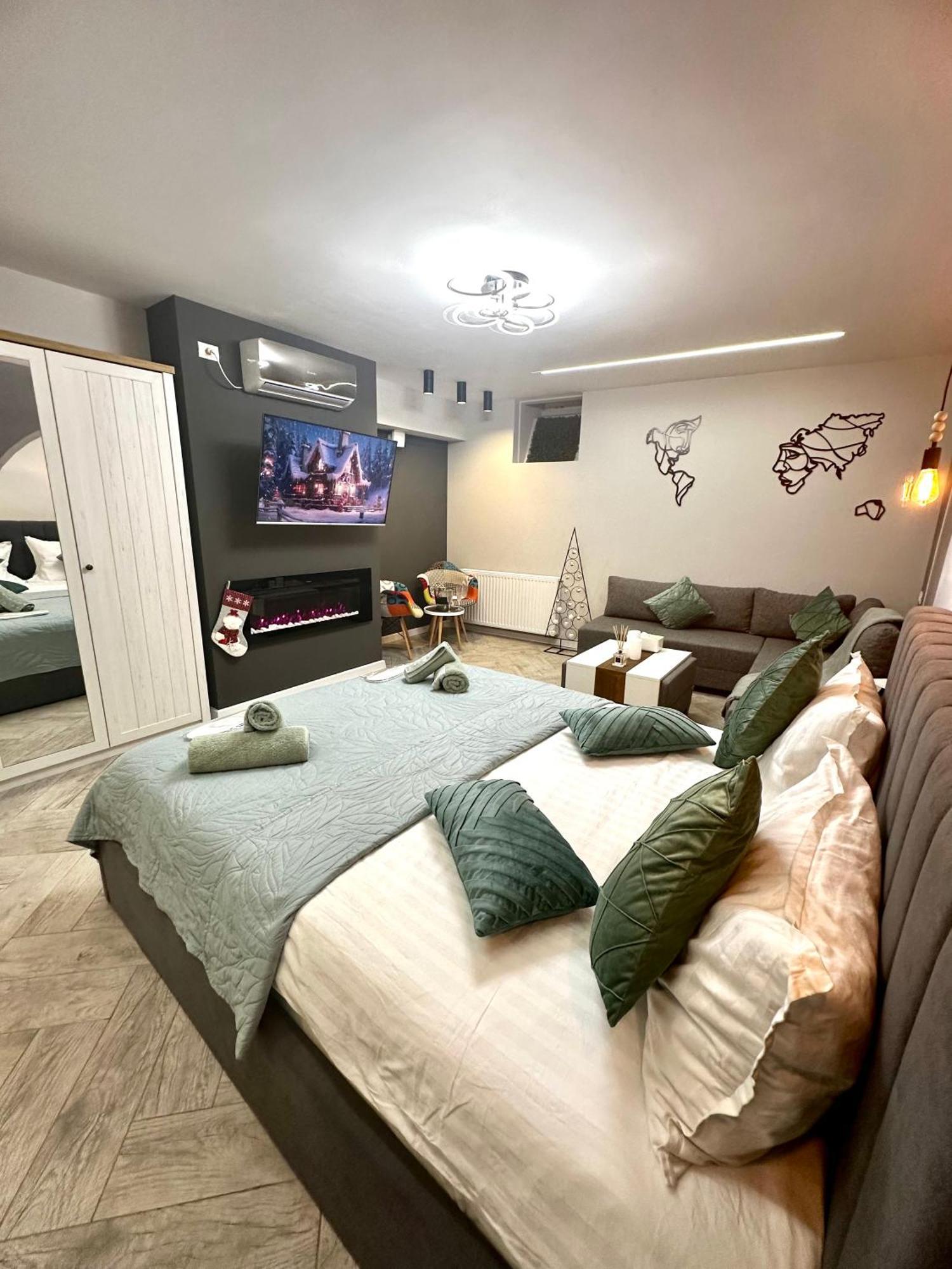 Stay Inn Central Brasov Ap 3 Extérieur photo