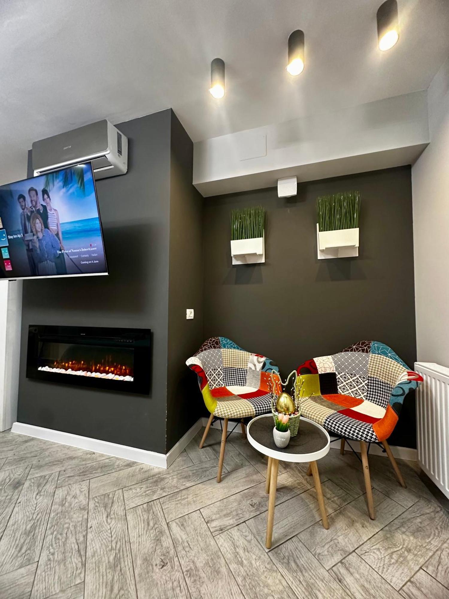 Stay Inn Central Brasov Ap 3 Extérieur photo