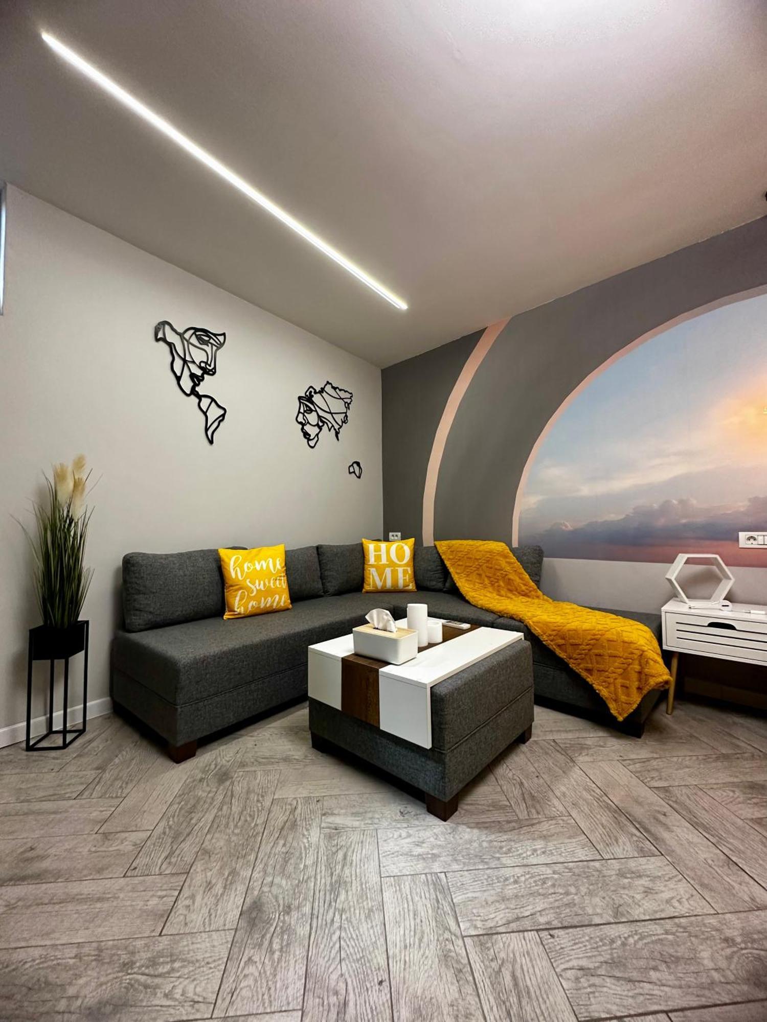 Stay Inn Central Brasov Ap 3 Extérieur photo